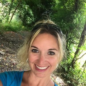 Meet your Posher, Deanna